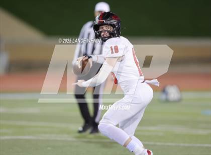 Thumbnail 3 in Haxtun vs. Akron (CHSAA 8-Man Final) photogallery.