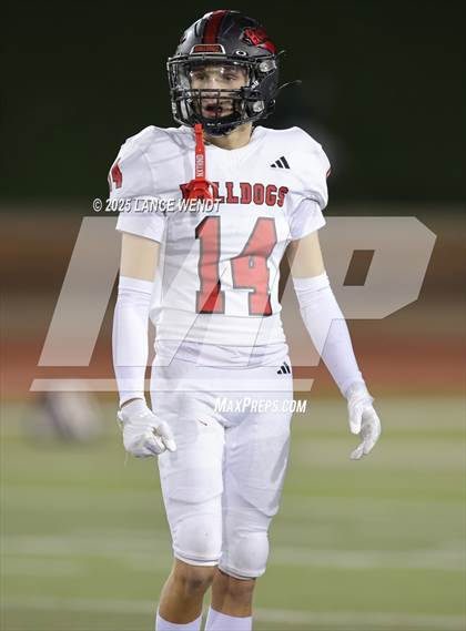 Thumbnail 2 in Haxtun vs. Akron (CHSAA 8-Man Final) photogallery.