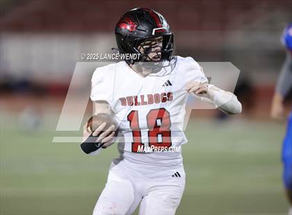 Thumbnail 2 in Haxtun vs. Akron (CHSAA 8-Man Final) photogallery.