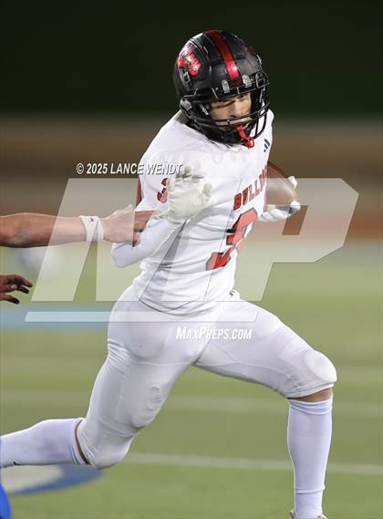 Thumbnail 3 in Haxtun vs. Akron (CHSAA 8-Man Final) photogallery.