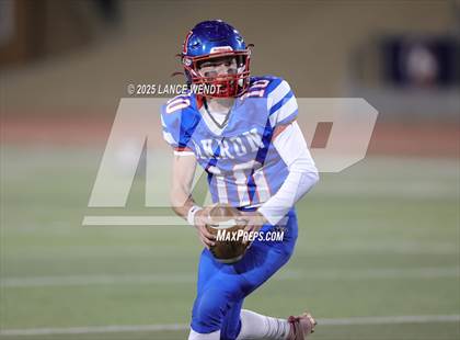 Thumbnail 1 in Haxtun vs. Akron (CHSAA 8-Man Final) photogallery.