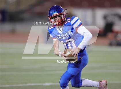 Thumbnail 2 in Haxtun vs. Akron (CHSAA 8-Man Final) photogallery.