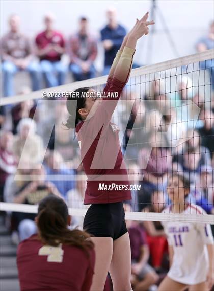 Thumbnail 1 in Ashland vs Newburyport (MIAA Division 3 Round of 8) photogallery.