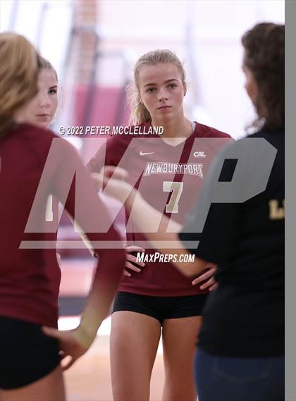 Thumbnail 2 in Ashland vs Newburyport (MIAA Division 3 Round of 8) photogallery.