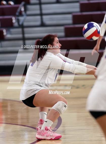 Thumbnail 2 in Ashland vs Newburyport (MIAA Division 3 Round of 8) photogallery.