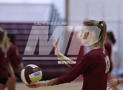 Thumbnail 1 in Ashland vs Newburyport (MIAA Division 3 Round of 8) photogallery.