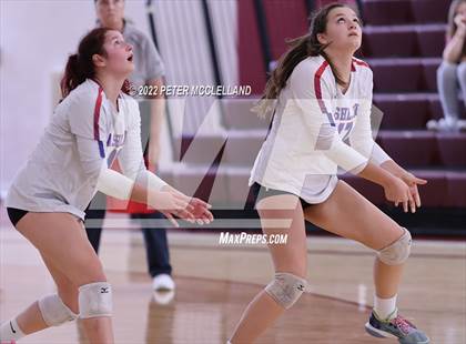Thumbnail 3 in Ashland vs Newburyport (MIAA Division 3 Round of 8) photogallery.