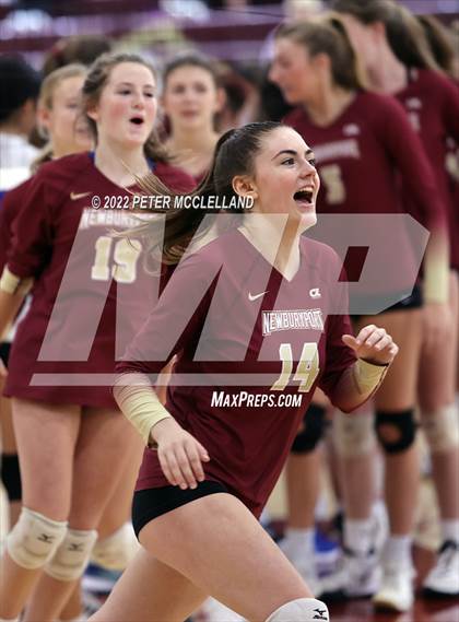 Thumbnail 2 in Ashland vs Newburyport (MIAA Division 3 Round of 8) photogallery.