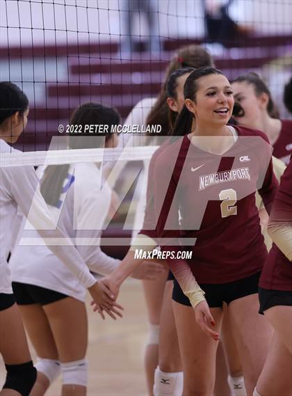 Thumbnail 3 in Ashland vs Newburyport (MIAA Division 3 Round of 8) photogallery.