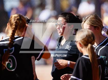 Thumbnail 1 in Fossil Ridge vs Arvada West (CHSAA 5A Playoff Rd 1) photogallery.
