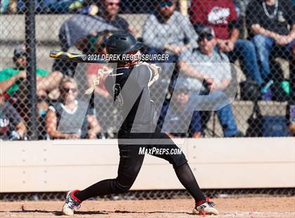 Thumbnail 1 in Fossil Ridge vs Arvada West (CHSAA 5A Playoff Rd 1) photogallery.