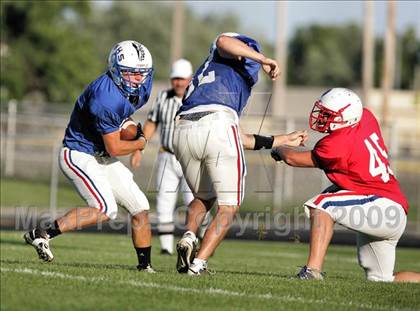 Thumbnail 2 in 2009 ICA Shriners East-West All-Star Game photogallery.