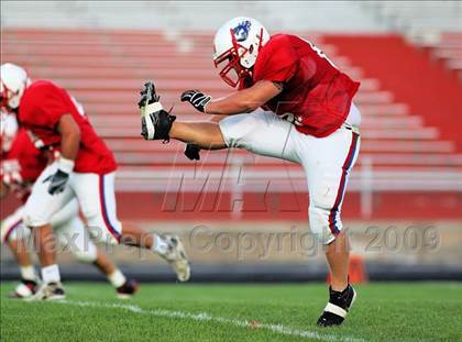 Thumbnail 1 in 2009 ICA Shriners East-West All-Star Game photogallery.