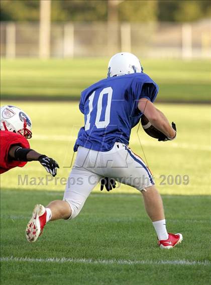 Thumbnail 1 in 2009 ICA Shriners East-West All-Star Game photogallery.