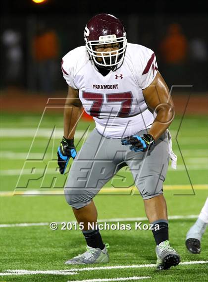 Thumbnail 1 in Paramount vs. Lynwood photogallery.
