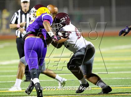 Thumbnail 1 in Paramount vs. Lynwood photogallery.