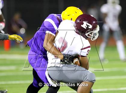 Thumbnail 2 in Paramount vs. Lynwood photogallery.