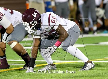 Thumbnail 2 in Paramount vs. Lynwood photogallery.