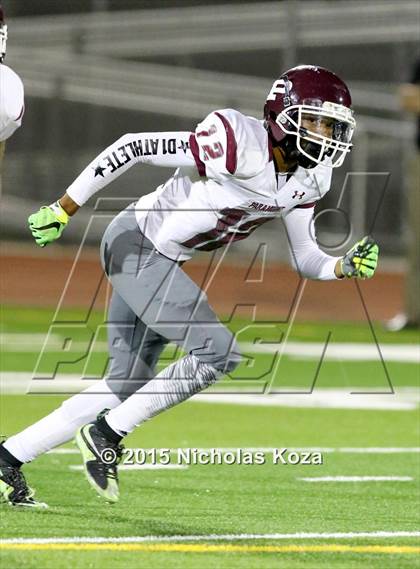 Thumbnail 3 in Paramount vs. Lynwood photogallery.