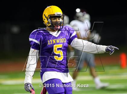 Thumbnail 3 in Paramount vs. Lynwood photogallery.