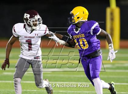 Thumbnail 2 in Paramount vs. Lynwood photogallery.