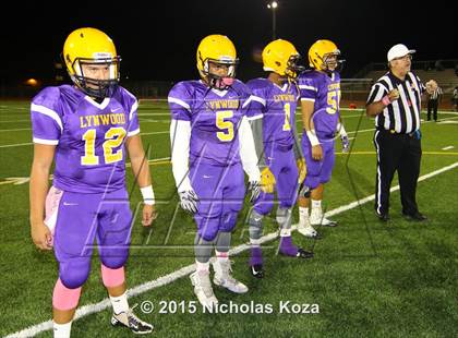 Thumbnail 2 in Paramount vs. Lynwood photogallery.