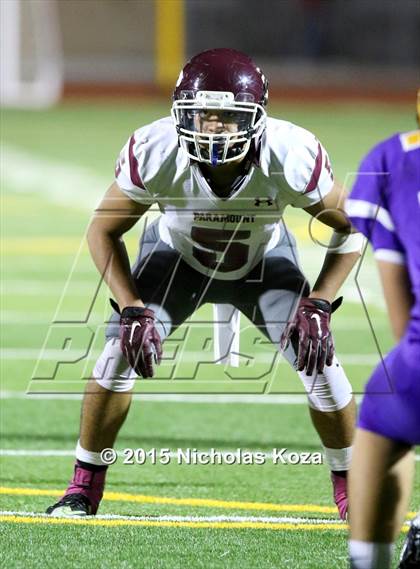 Thumbnail 3 in Paramount vs. Lynwood photogallery.