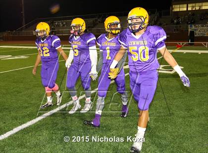 Thumbnail 1 in Paramount vs. Lynwood photogallery.