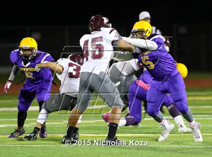 Thumbnail 1 in Paramount vs. Lynwood photogallery.