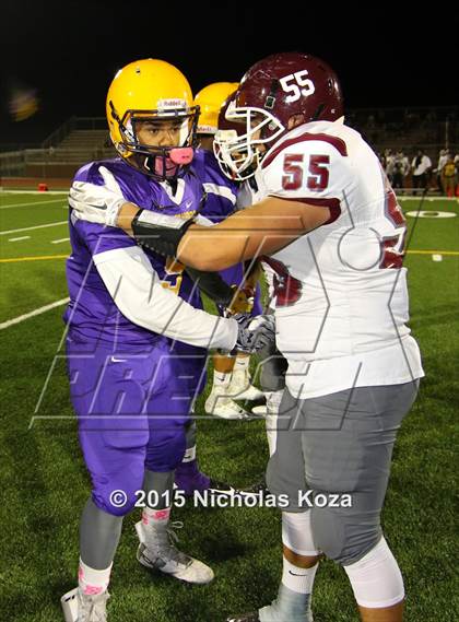 Thumbnail 3 in Paramount vs. Lynwood photogallery.