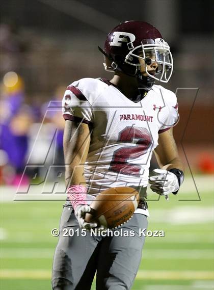 Thumbnail 3 in Paramount vs. Lynwood photogallery.