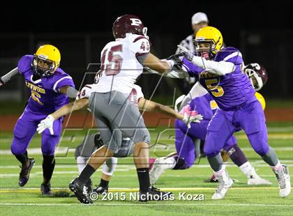 Thumbnail 2 in Paramount vs. Lynwood photogallery.