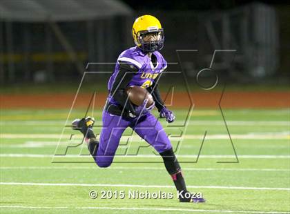 Thumbnail 1 in Paramount vs. Lynwood photogallery.