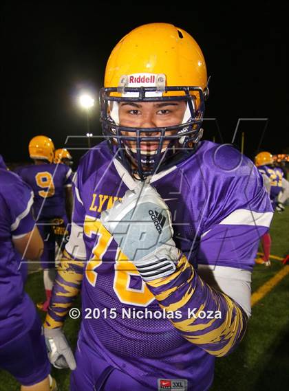 Thumbnail 3 in Paramount vs. Lynwood photogallery.