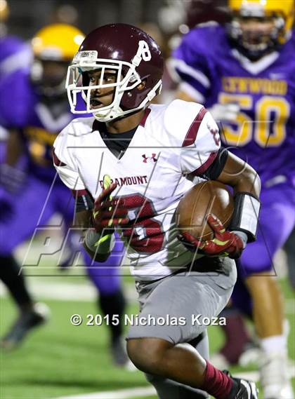 Thumbnail 3 in Paramount vs. Lynwood photogallery.