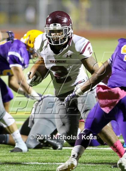Thumbnail 1 in Paramount vs. Lynwood photogallery.
