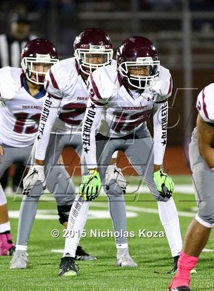 Thumbnail 1 in Paramount vs. Lynwood photogallery.