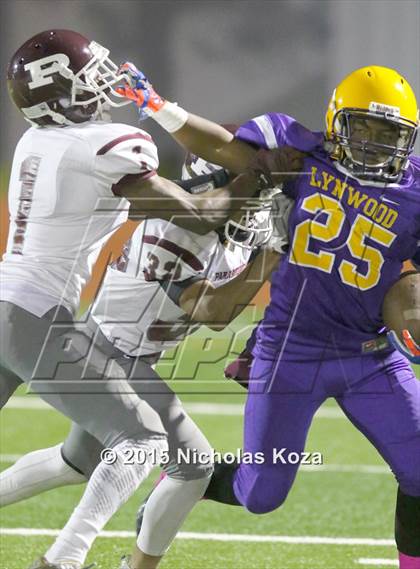 Thumbnail 2 in Paramount vs. Lynwood photogallery.