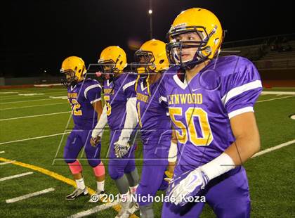 Thumbnail 2 in Paramount vs. Lynwood photogallery.