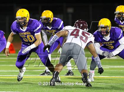 Thumbnail 3 in Paramount vs. Lynwood photogallery.