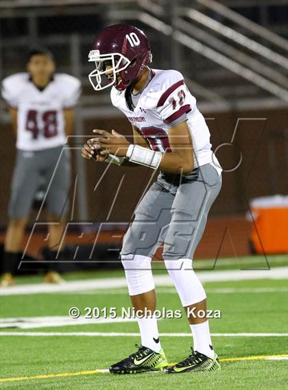 Thumbnail 3 in Paramount vs. Lynwood photogallery.