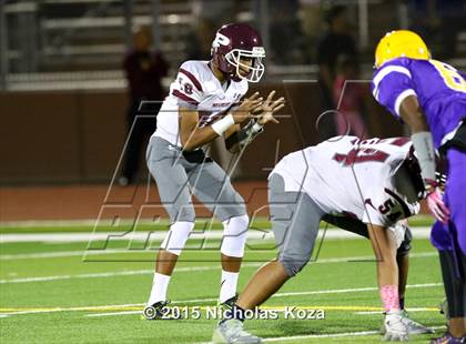 Thumbnail 1 in Paramount vs. Lynwood photogallery.