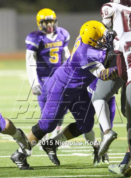 Thumbnail 1 in Paramount vs. Lynwood photogallery.