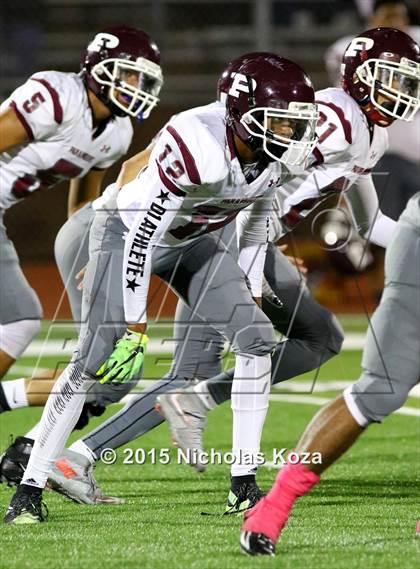 Thumbnail 2 in Paramount vs. Lynwood photogallery.