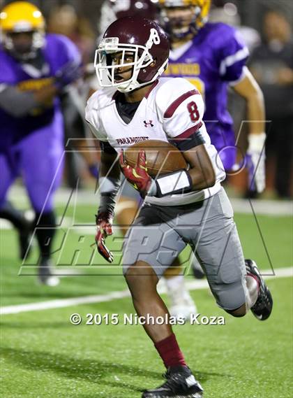 Thumbnail 2 in Paramount vs. Lynwood photogallery.