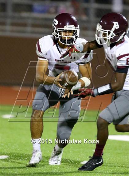 Thumbnail 3 in Paramount vs. Lynwood photogallery.