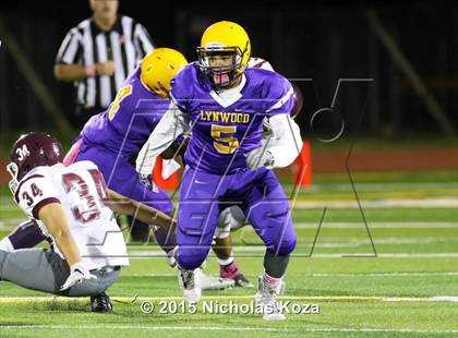 Thumbnail 3 in Paramount vs. Lynwood photogallery.