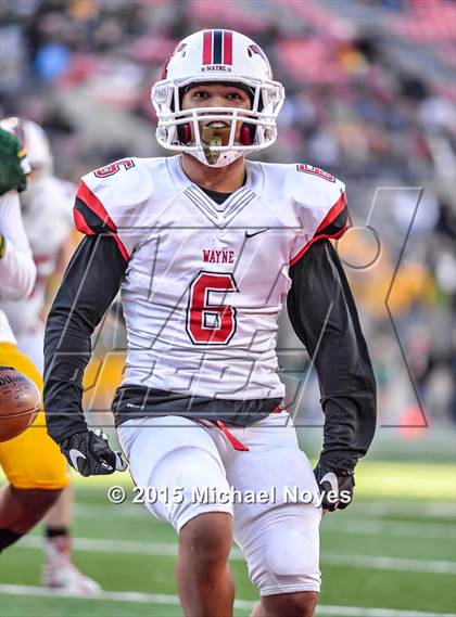 Thumbnail 2 in Wayne vs. St. Edward (OHSAA Division 1 Final)  photogallery.