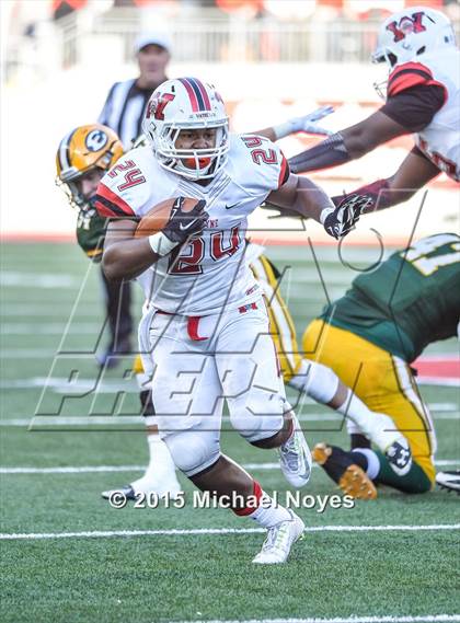 Thumbnail 3 in Wayne vs. St. Edward (OHSAA Division 1 Final)  photogallery.