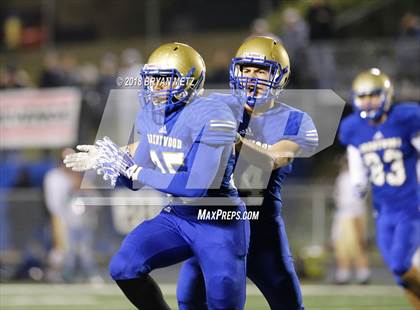 Thumbnail 3 in Brentwood vs. Ravenwood (TSSAA 6A D1 Quarterfinal) photogallery.